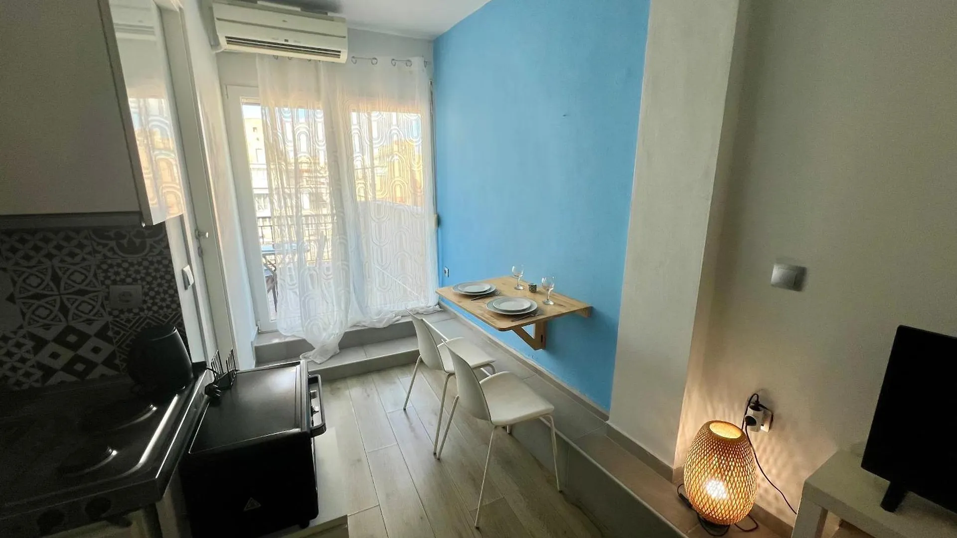 Dreamy Apartment City Center 5 Thesbnbgr Thessaloníki 0*,  Grekland